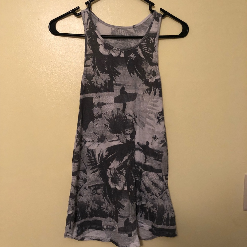 American Eagle beach tank